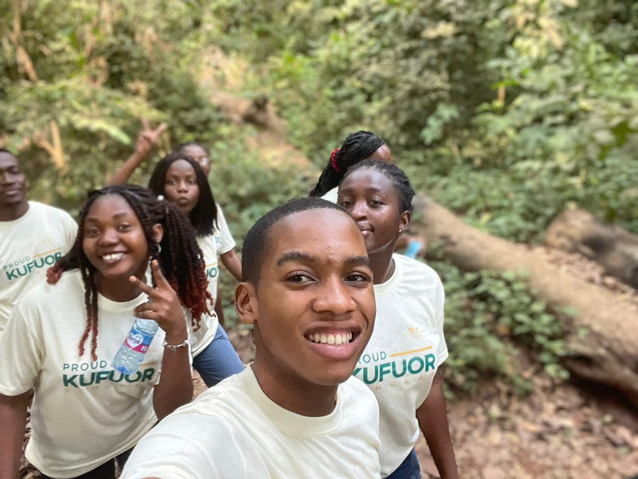 Young leaders engaged in a Kufuor Scholars Program community activity